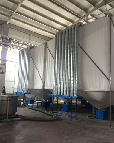 Eps aging silo system